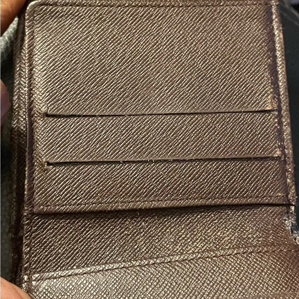 Louis Vuitton Brown Checkered Wallet GUC - Picture 4 of 8